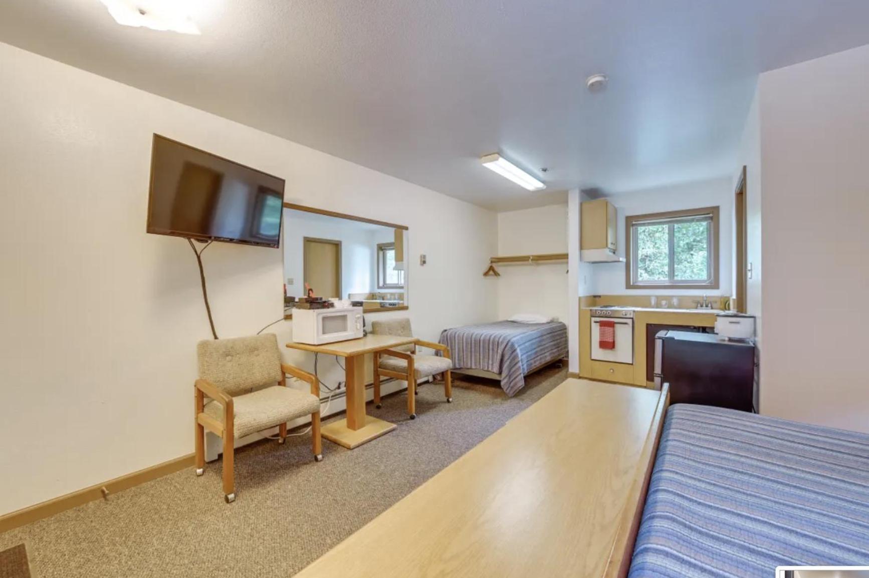 Alpine Inn Motel Cooper Landing Eksteriør bilde