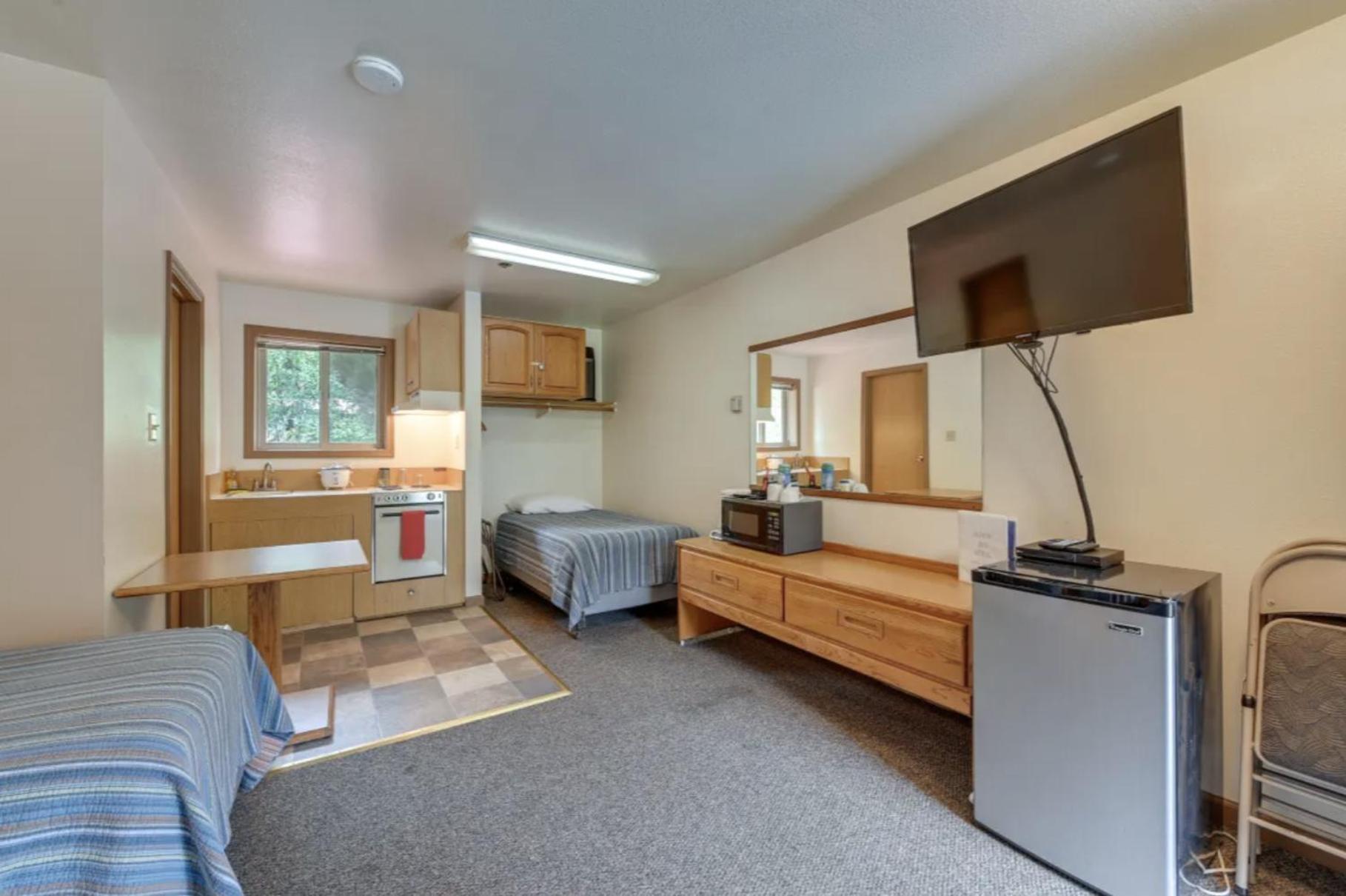 Alpine Inn Motel Cooper Landing Eksteriør bilde