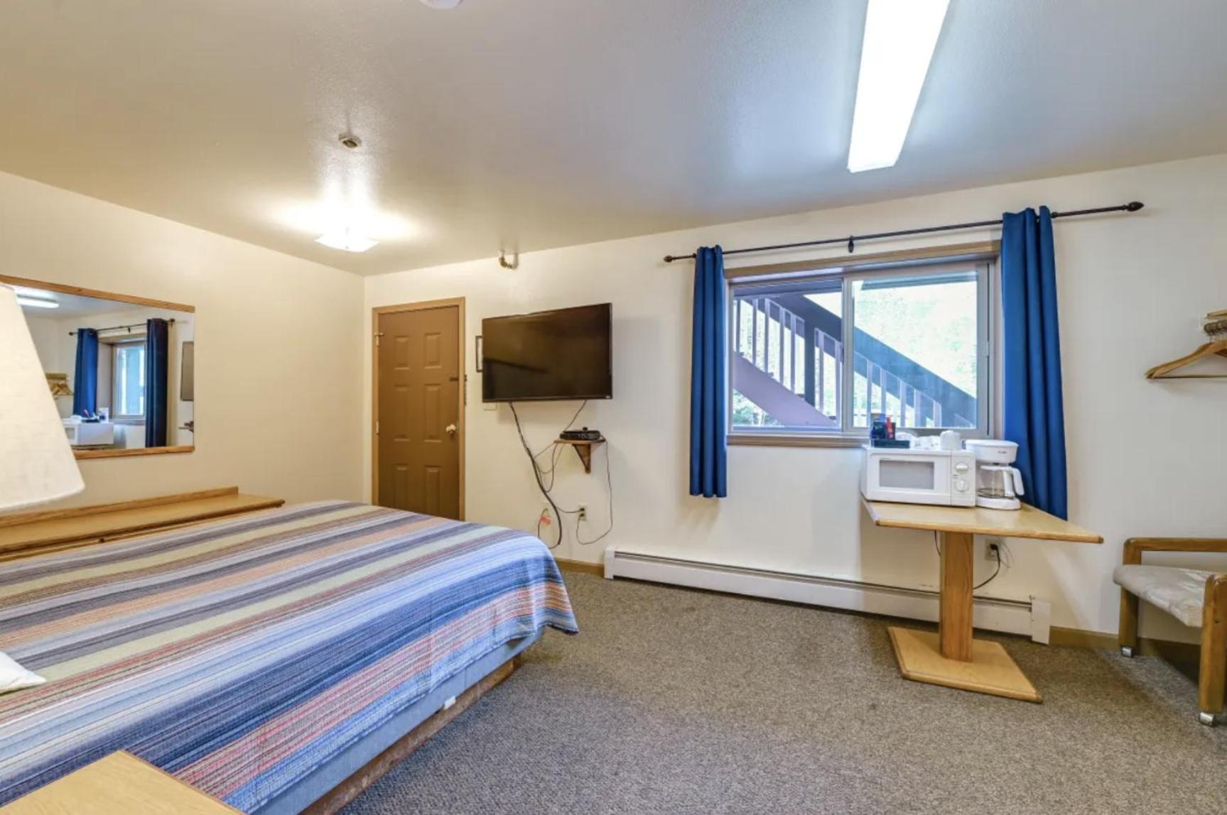 Alpine Inn Motel Cooper Landing Eksteriør bilde